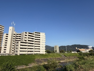ダイアパレス中須