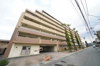 グランディアソラーレ博多の杜の外観
