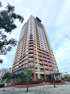 百道タワーの外観