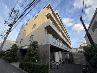 藤和シティホームズ駒込古河庭園の外観