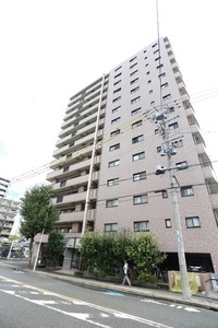 宝マンション松原の外観