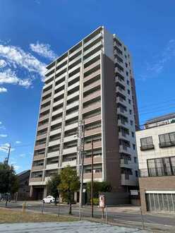 BELISTA岐阜香蘭の外観