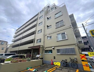 マルヨネマンションの外観