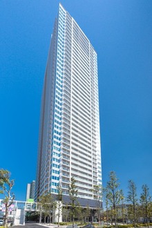 津田沼ザ・タワーの外観