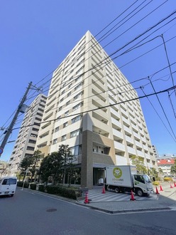 スクエアマークスの外観