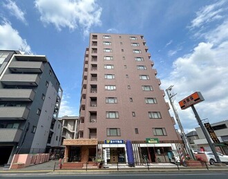 パルム・ドール中桜塚の外観