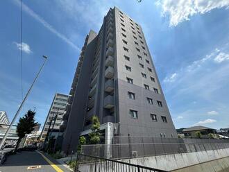 アーバネックス江坂垂水町ファインフラッツの外観