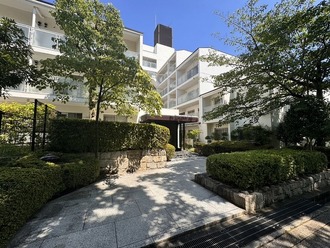 イトーピア桃山台マンションの外観