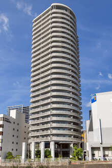 シティゲートタワー千里中央の外観