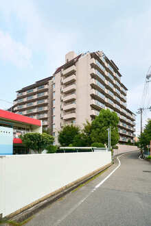 サニーハウス桃山台の外観