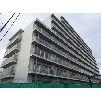 ファミール堺東の外観