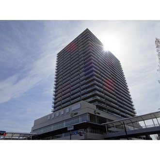 プラウドタワー堺東の外観