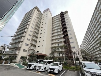ローレルハイツ北天満1号棟の外観