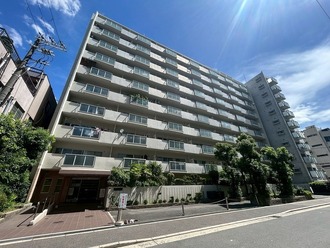 日商岩井南森町マンションの外観