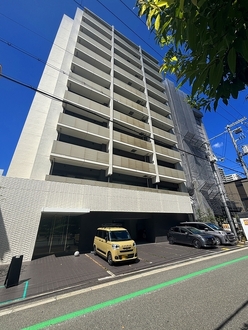 レジュールアッシュ梅田WESTの外観