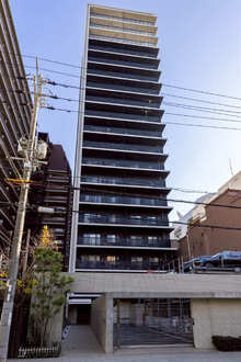 ユニハイム中之島堂島川タワーレジデンスの外観