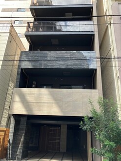 ラグゼナ日本橋の外観