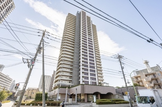 スカイフロントタワー川口の外観