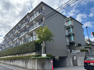 エルハイツ成増の外観