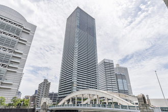 ザ・パークハウス中之島タワーの外観