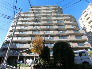 ライオンズモリス小竹向原の外観