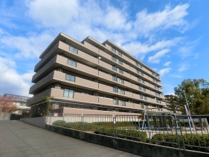 ライオンズマンション京都山科ガーデンシティの外観
