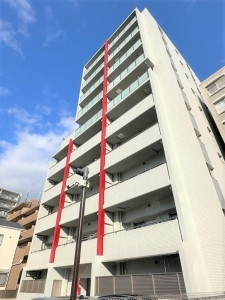 ファミリアーレ茶屋ヶ坂の外観
