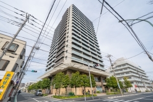 ブランズ川口元郷の外観