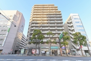 エンゼル川崎グランディアの外観