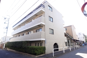 クレッセント本蓮沼の外観