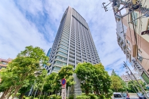 クレストプライムタワー芝の外観