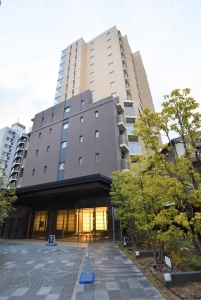 デュオヒルズ植田の外観