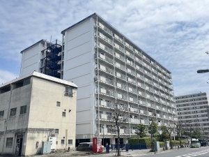 秀和亀戸天神橋レジデンスの外観