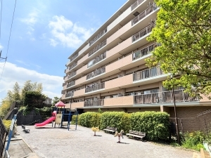 レクシオ宮前平ヒルズの外観