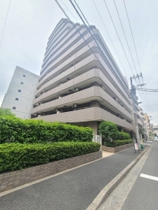ライオンズマンション日本橋浜町の外観