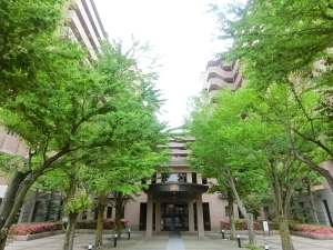 ライオンズマンション四条大宮ガーデンシティの外観
