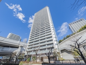 プリズムタワーの外観