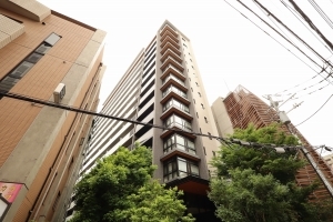 プラウド浦和の外観