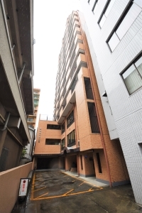 ライオンズマンショングリーン久屋大通の外観
