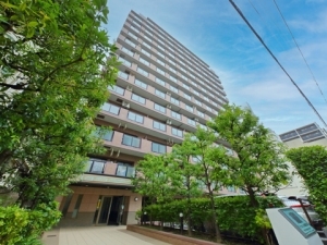 ライオンズマンション日暮里南公園