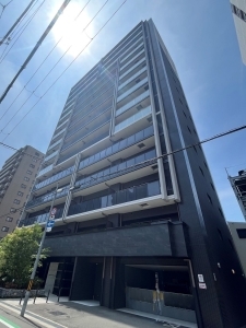 プレサンスロジェ福島野田の外観