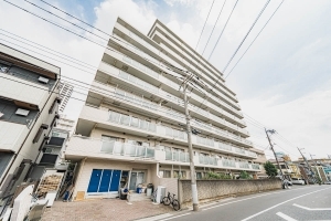 イトーピア川口マンションの外観