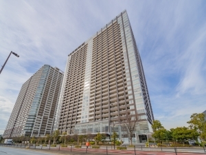 ブリリアマーレ有明タワー＆ガーデンの外観