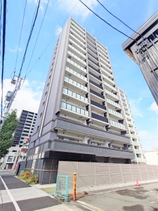 エステムプラザ名古屋ＵＸの外観