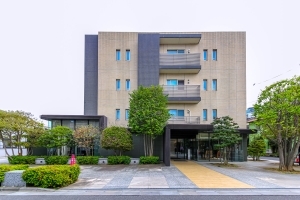 レジデンシャル中野坂上の外観