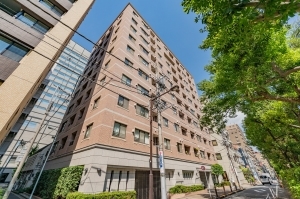 ファミール日本橋浜町公園の外観