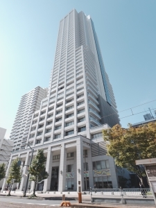 アーバンビューグランドタワーの外観