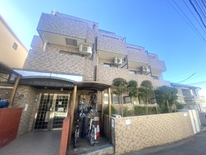 ライオンズマンション成城東の外観