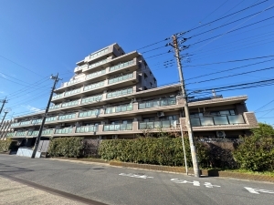 ライオンズマンション行徳第三の外観