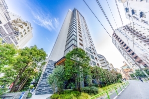 アルビオ・ザ・タワー千代田飯田橋の外観